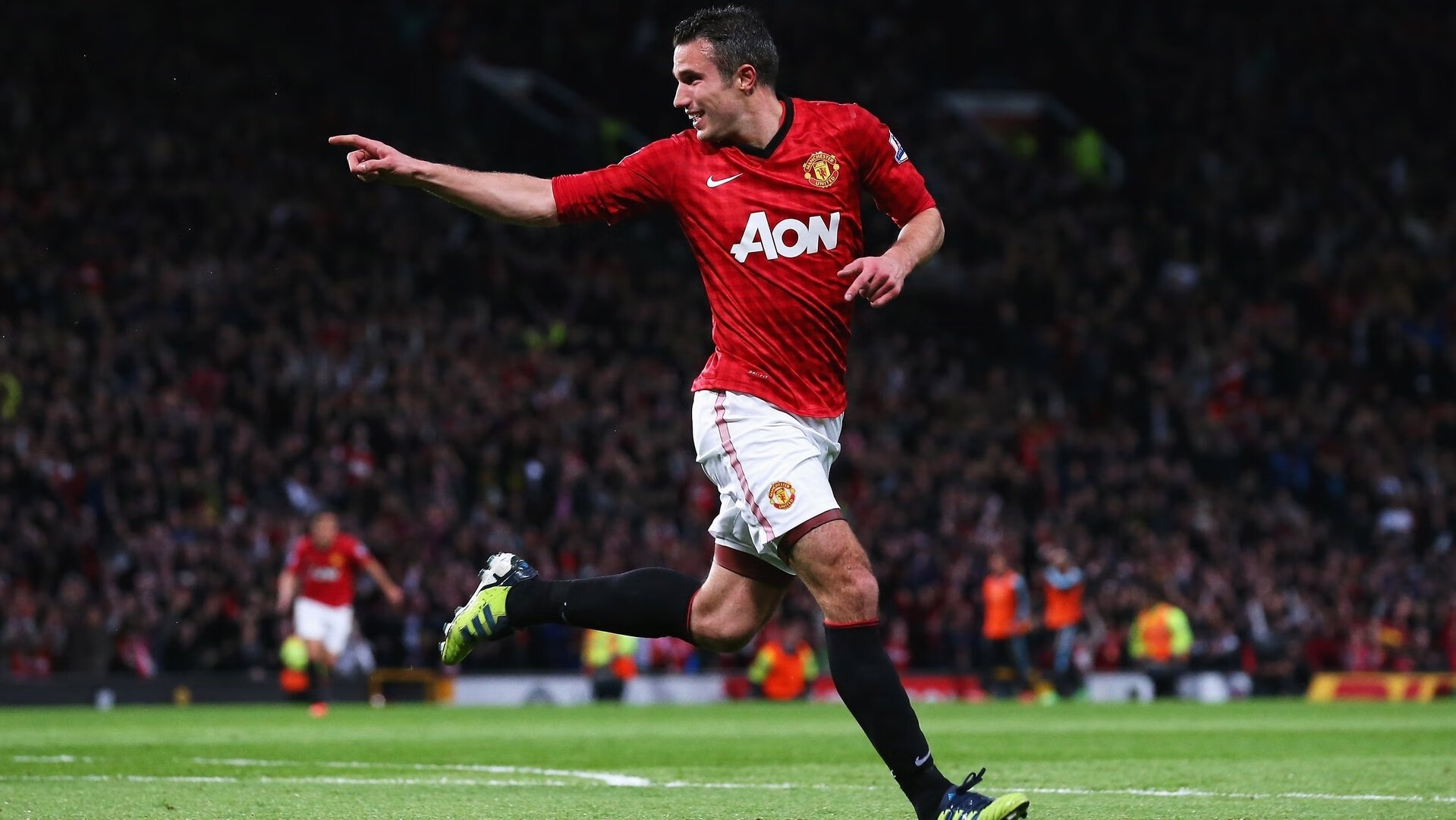 开云电子-英超厉兵秣马：豪门球队最新引援盘点，英超落寞豪门